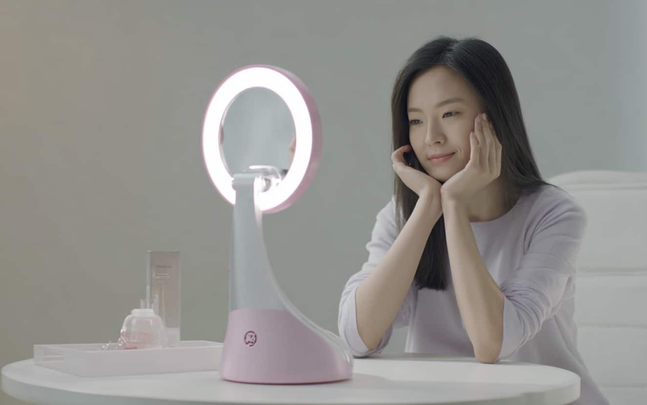 메디큐브 AGE-R 부스터 프로 제품 이미지